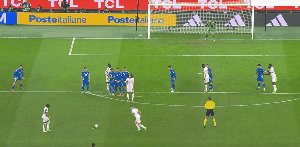 1731885246028018317.gif italy france 33.gif